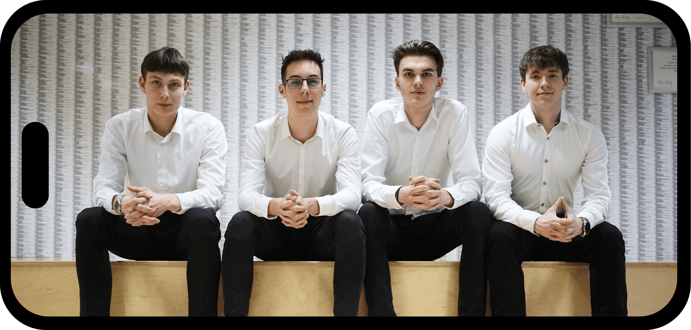 Fotografie týmu Plantiful v telefoním mockupu